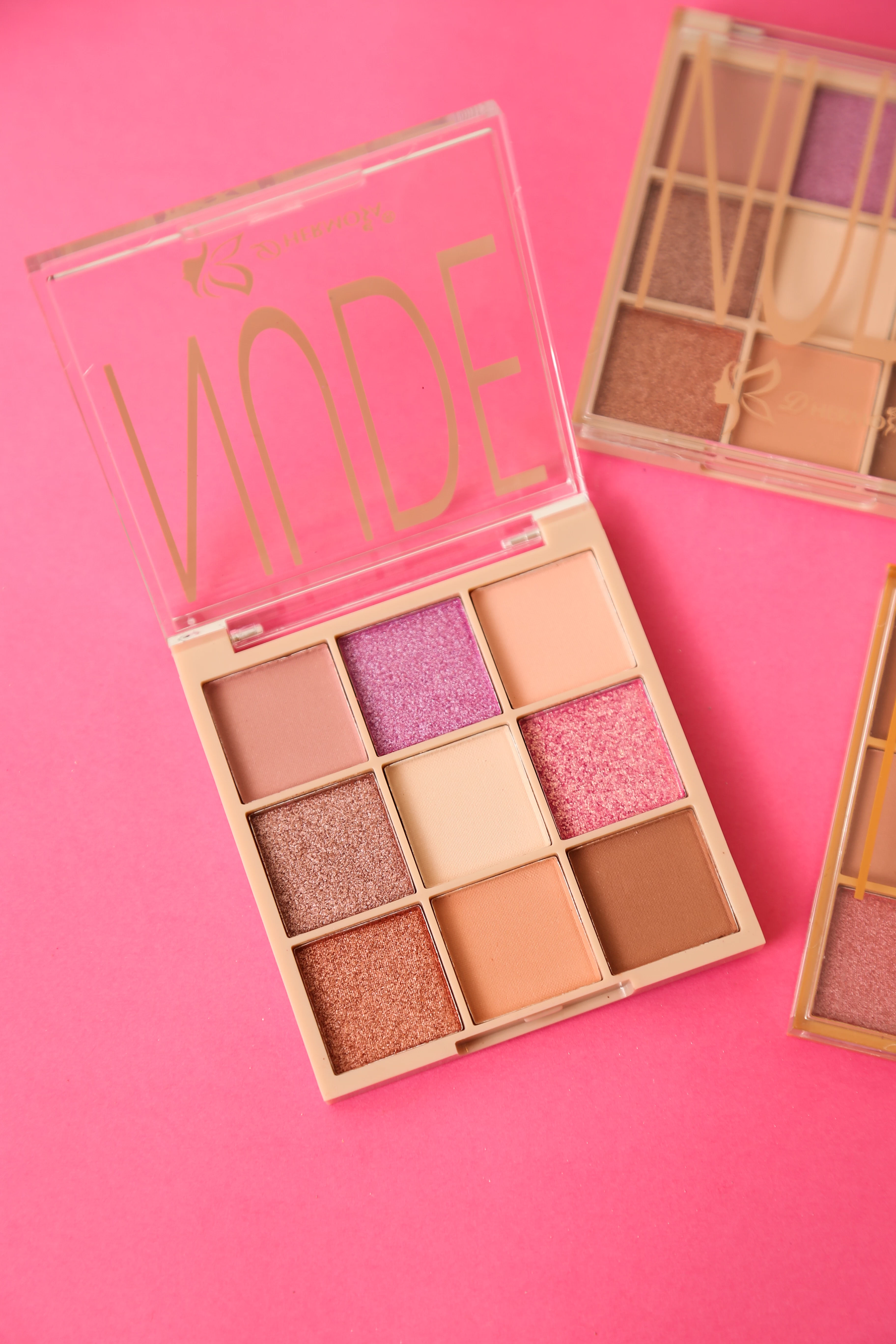 paleta-de-sombras-nude-hermosa